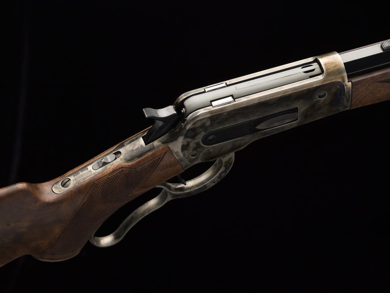 Winchester Model 1886 Deluxe 45-70 Gov 24" 8+1 Color Case Hardened Blued Walnut