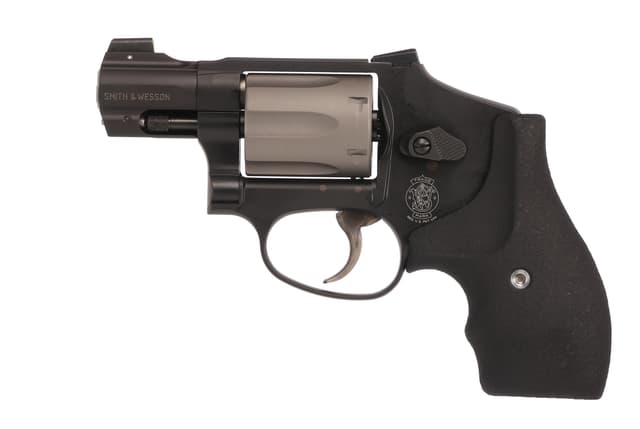 Smith & Wesson 432 UC 32 H&R 1-7/8" 6 Rounds Titanium Finish