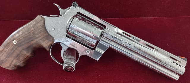 Colt, Kodiak, .44 Magnum, 6 inch Barrel, 6 Rounds, Stainless Engraved